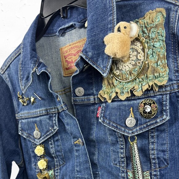 Moon Child Vibes 🌙 Handmade Upcycled Levi’s Jacket – Turquoise, Trims & Charms - Picture 5 of 16